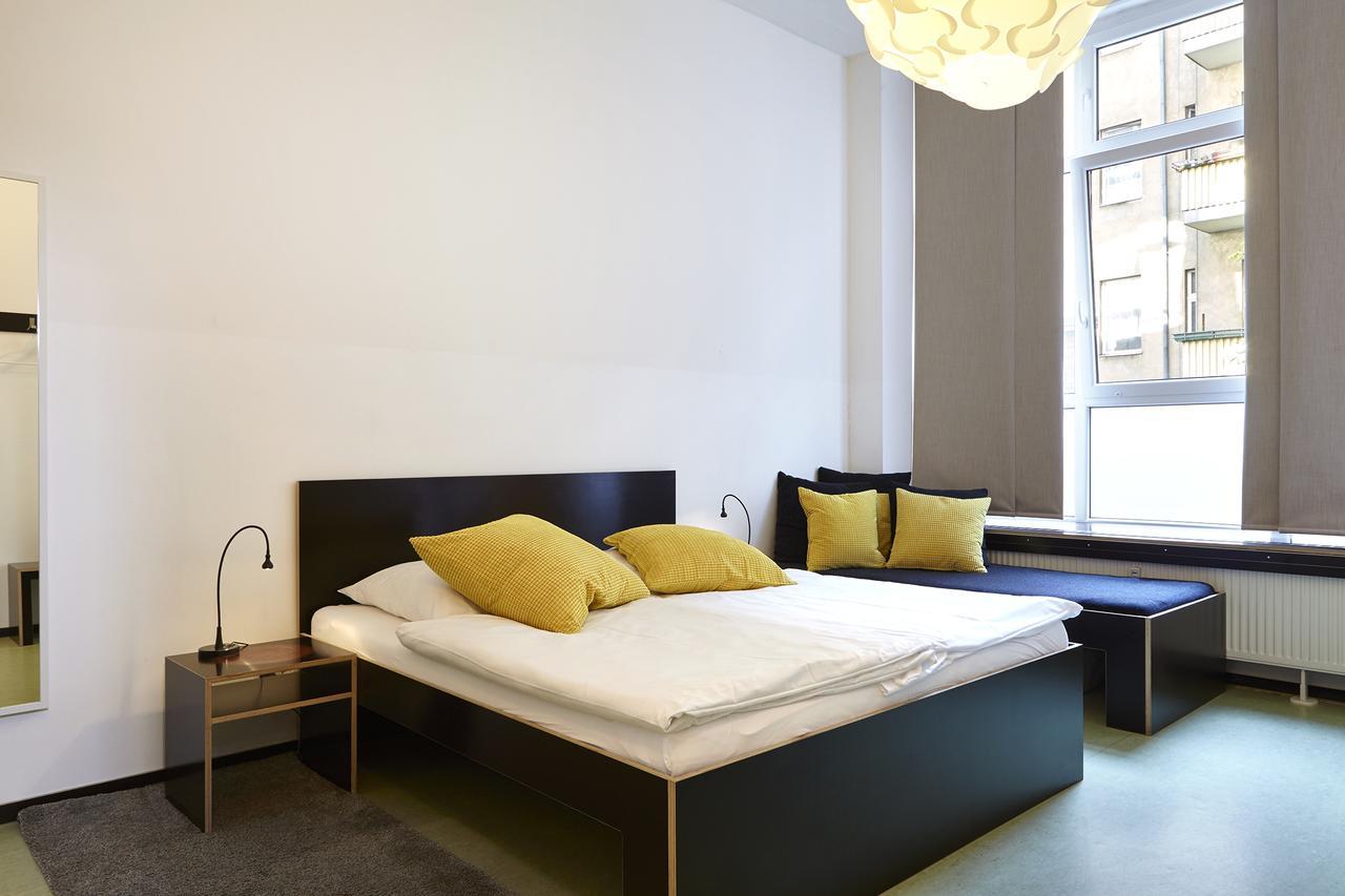 Huettenpalast Berlin Bagian luar foto